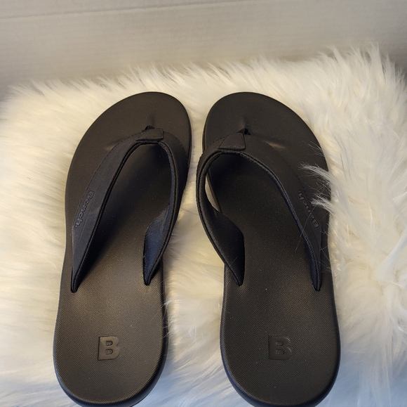 Bench Women Black Flip Flops, Size 6 - Picture 3 of 5